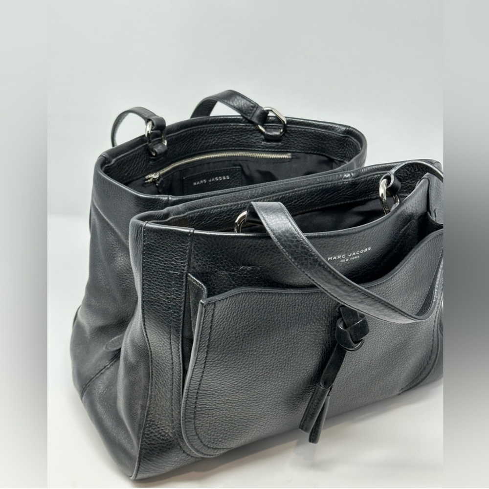 Marc Jacobs Maverick Tote Soft Black Pebbled Leather Large Bag 3 Sections EUC! - Picture 2 of 11